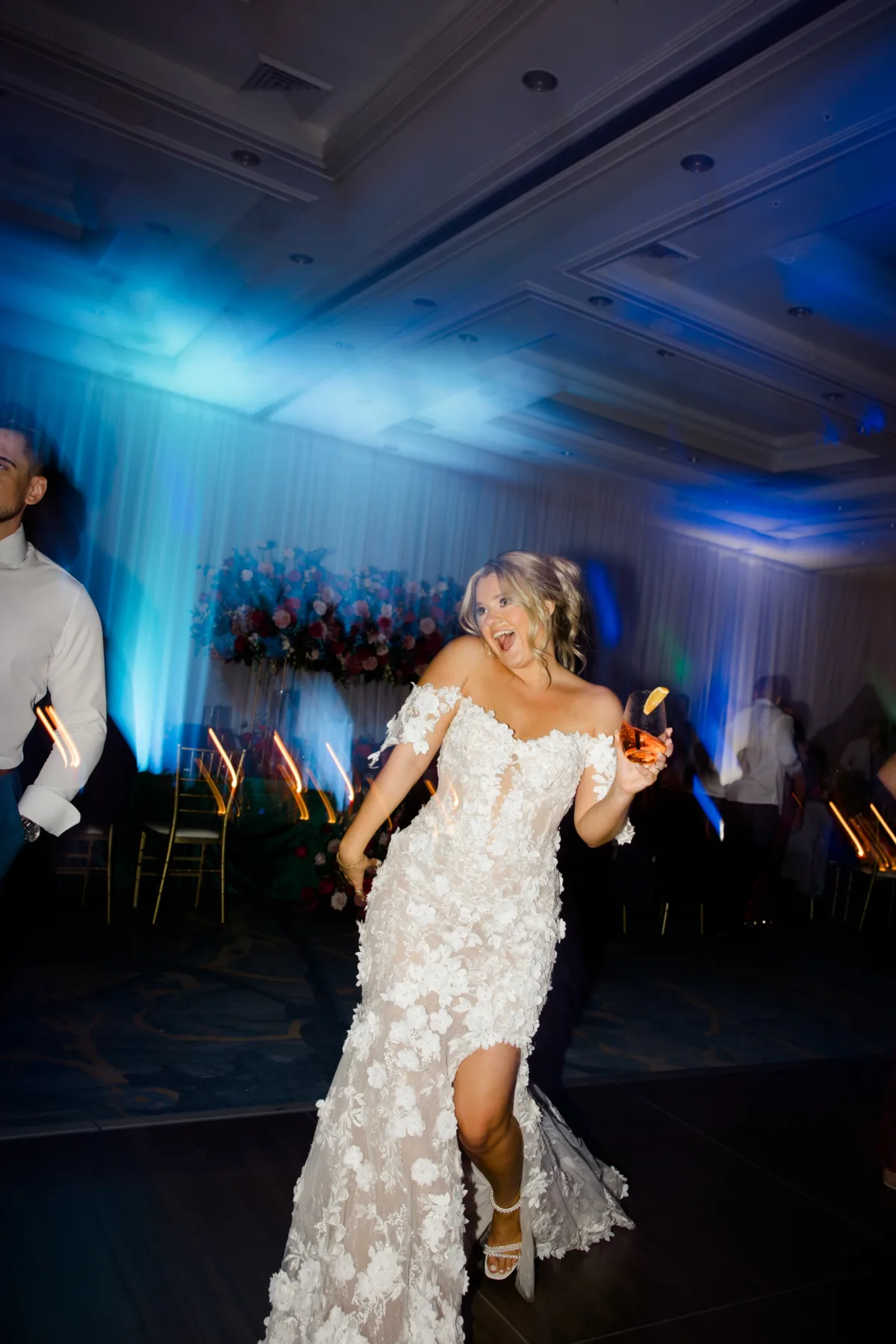 Events Done Right Tampa Bay Uplighting photo by Lindsey Alaine Photography
